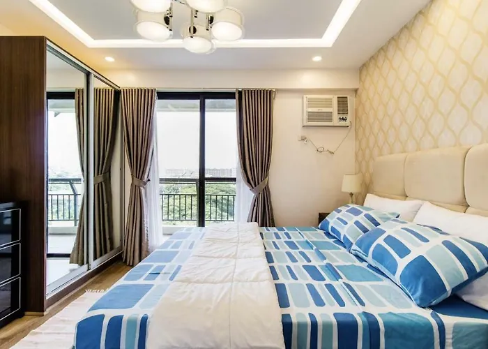 Grand Apartment Near Bgc