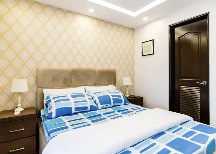 Grand Apartment Near Bgc